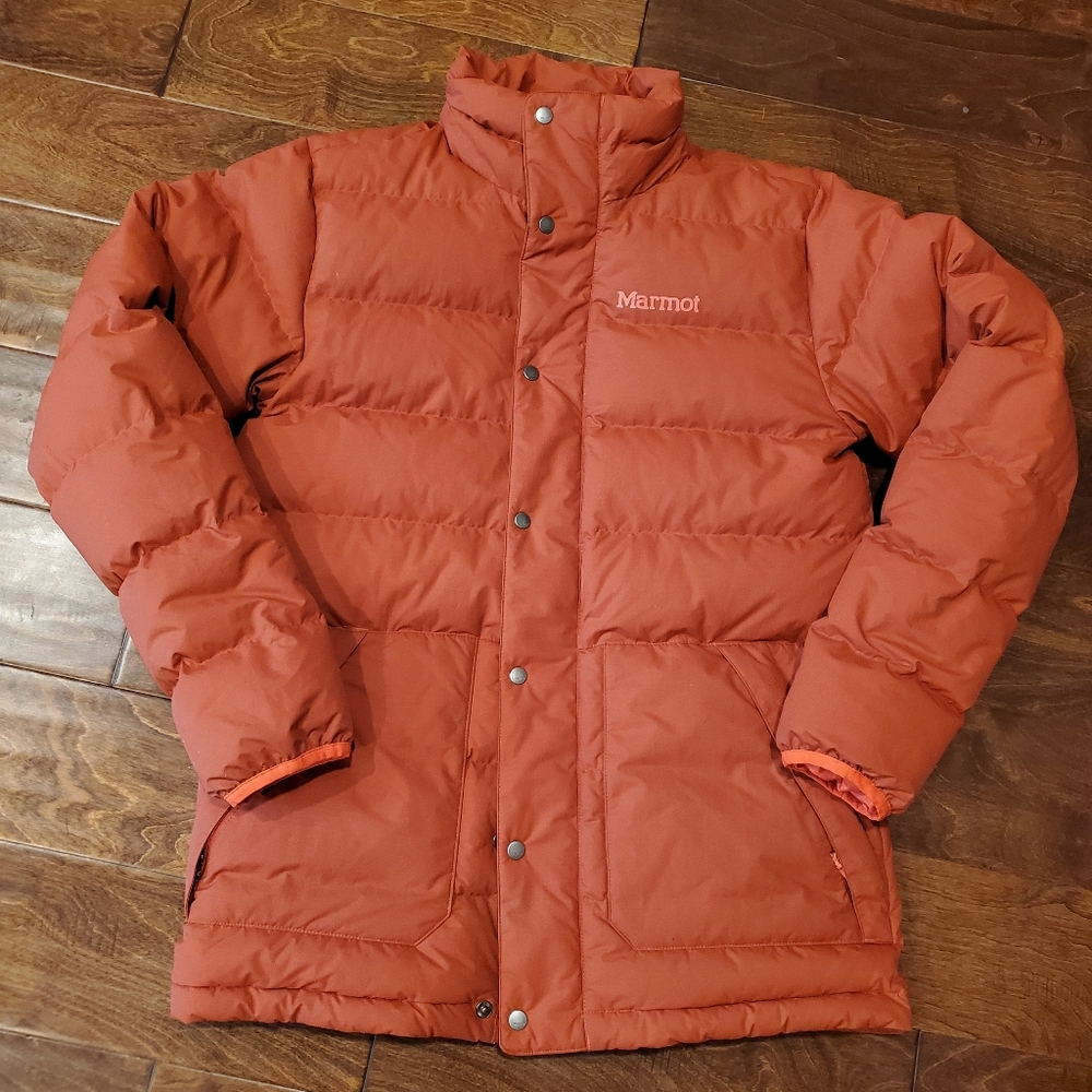 SOLD!!!  NEW! Mens Marmot Winter Coat